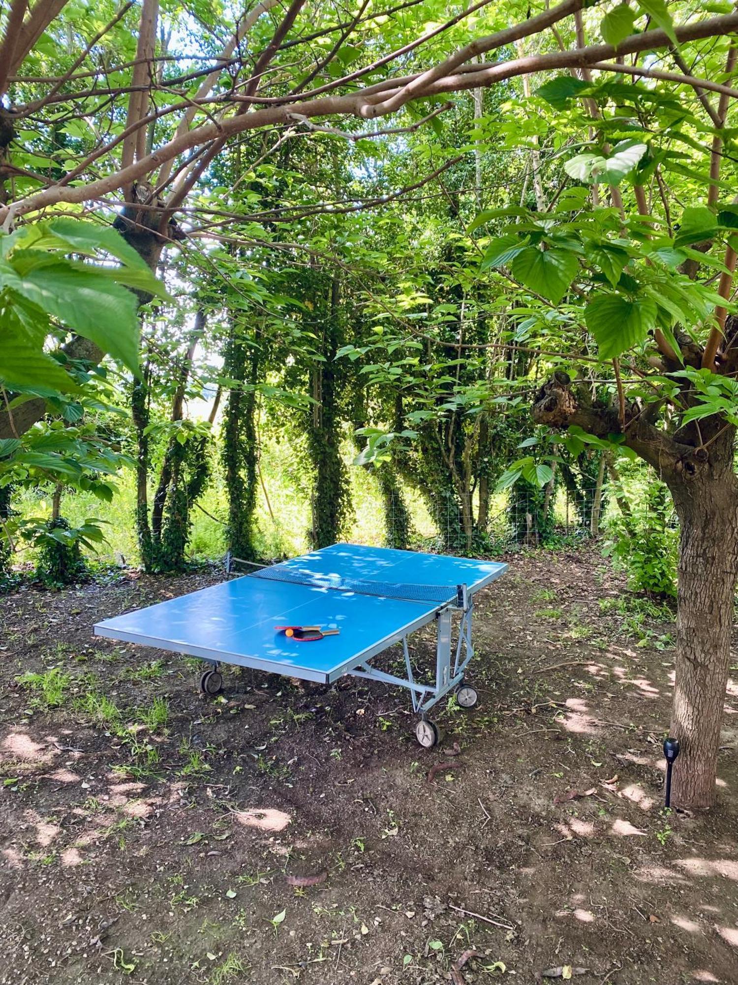 Le Gite Des Poiriers Uzès Exteriör bild